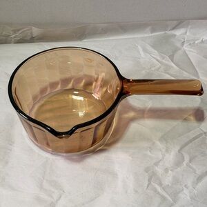 Vision Corning USA Amber Glass Sauce Pan 1L B with Pour Spout No Lid